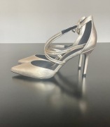 Nowe złote szpilki Aldo