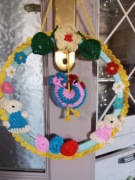 Wianek wielkanocny na drzwi