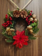 Świąteczny zimowy jesienny wianek na drzwi dekoracja stroik