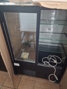 Nowa Witryna cukiernicza Dolce Visione 900 neutral