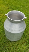 Aluminiowa kanka vintage