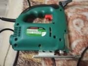 Wyrzynarka 500W - uszkodzone mocowanie brzeszczotu