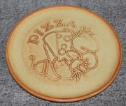 Stary ceramiczny talerz do pizzy