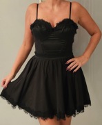 Elisabetta Franchi włoska sukienka koronki roz L