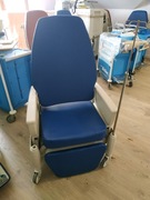 Fotel medyczny, geriatryczny, zabiegowy