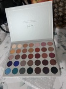 Profesjonalna paletka do makijażu MORPHE Jaclyn Hill