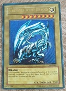 Blue-eyes white dragon yu-gi-oh