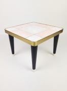 Kwietnik w stylu Rockabilly z lat 60.