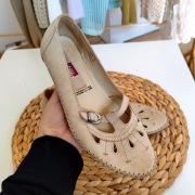 Balerinki 38 vintage Easy Street skórzane skóra beżowe baleriny