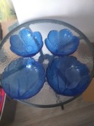Szklanne miski o średnicy 25 cm