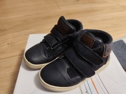 Buty rozm 28 . Polecam