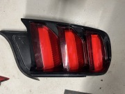 Lampa lewa tylna mustang 2015 USA