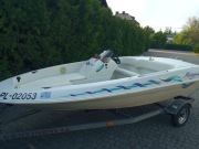 Motorówka Mirage łódź motorowa strugowodna z przyczepką 