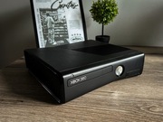 Xbox 360 S Slim model 1439 + PAD GRATIS | uszkodzony | plomby | licytacja