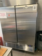 Szafa chłodnicza dwudrzwiowa firmy Arctica