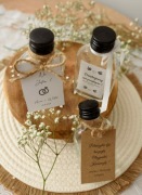 Upominki Podziękowania dla gości, Personalizowane butelki szklane 100-50ml