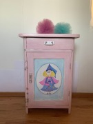 szafka  malowana ręcznie. vintage do pokoju dziewczynki, różowa z wrożką