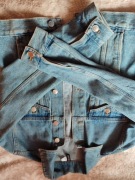 Kurtka dżinsowa 