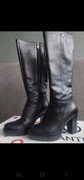 Długie skórzane kozaki