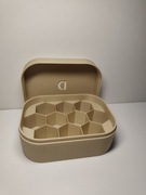 Pojemnik organizer na baterie typu D 