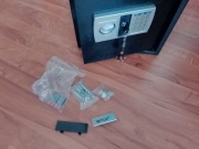 Sejf jak nowy / nie używany