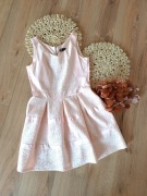 38M pudrowa sukienka rozkloszowana pudrowy róż krótka letnia na komunie 