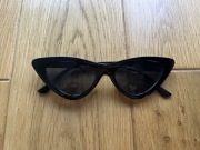 Czarne okulary kocie oko