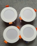 Zestaw 4 Reflektorów firmy Dusktec