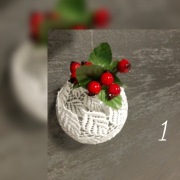 Bombka szklana ręcznie zdobiona