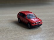 BMW X5 1:87 h0 model samochodu Herpa makieta diorama