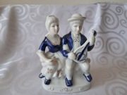 Figurka Porcelanowa – Para Muzyków – Kobalt i Złocenia – Vintage PRL