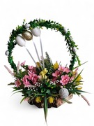 Stroik wielkanocny wiosenny dekoracja stołu kompozycja kwiatowa zając jajka