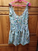 Sukienka w kwiatowy wzór Pull & bear rozmiar S 