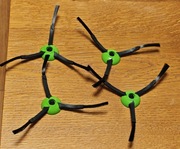 4 szczotki boczne do iRobot roomba E5,E6,i3,i3+,i4+,i5,i5+,i7,i7+,J7,J7+,J9