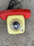 Stary zabytkowy telefon