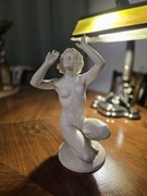 Stara figurka rzeźba Naga Diwa