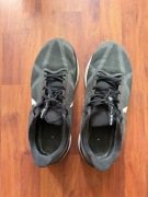 Szerokie buty do biegania Nike Structure 25 Wide rozmiar 49,5 US 15 UK 14