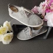 Szare trampki damskie, klasyczny model, rozmiar 37