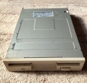 Napęd FDD SAMSUNG SFD-321B retro PC dyskietki 3,5 1,44 MB