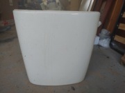 Spłuczka do toalety używana