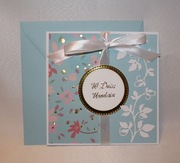 Kartka na urodziny niebieska błękitna kwiaty złota pastelowa