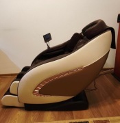 Sprzedam profesjonalny fotel masujący firmy Sakura model Classic 305 