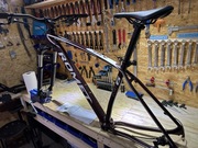 Zestaw rama, amortyzator, hamulce, dodatki