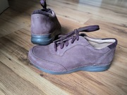Clarks damskie Appley Tie Sneakers Zamsz Nubuck burgund EU35.5 skóra 