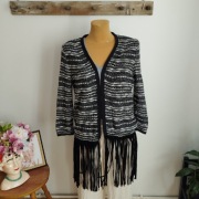 Czarno-biały kardigan F&F z frędzlami  r. 36/38 Welurowy akcent