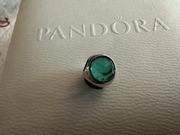 Pandora charms z kamieniami