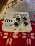 Nakrętki na wentyle Audi 80A071215