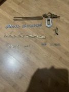 Eblematy i ozdoby do starych odbiorników lampowych