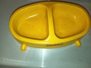 Pojemnik na wodę i karme friskies