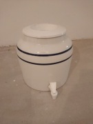 Ceramiczny dystrybutor wody z kranikiem (na butlę)